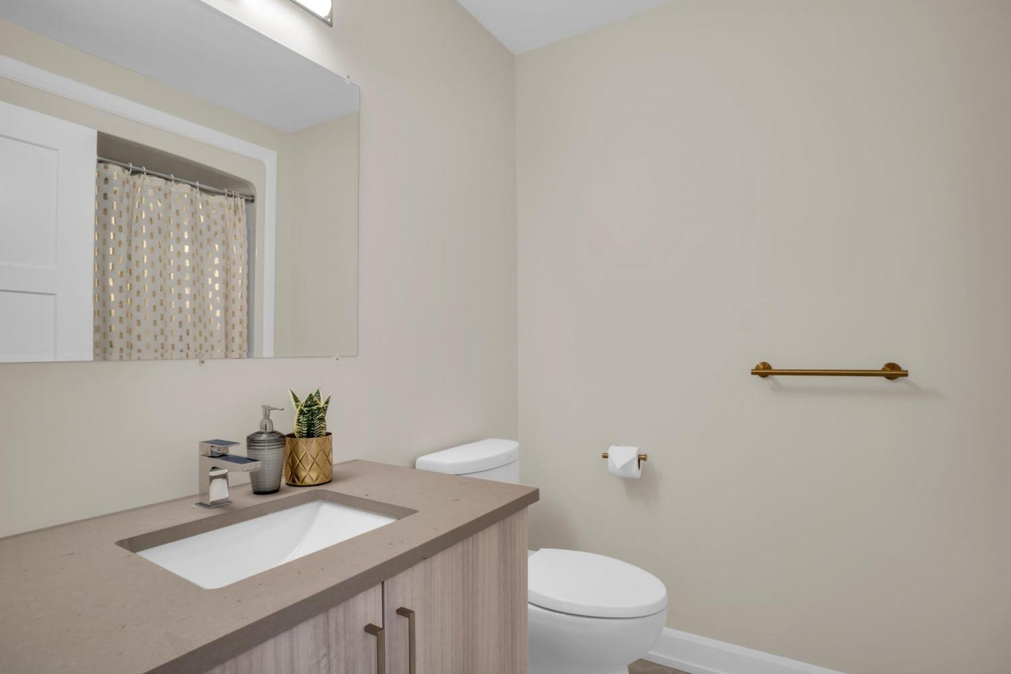 Luxury Niagara 3 Bdr Townhouse /Garageアパートメント エクステリア 写真