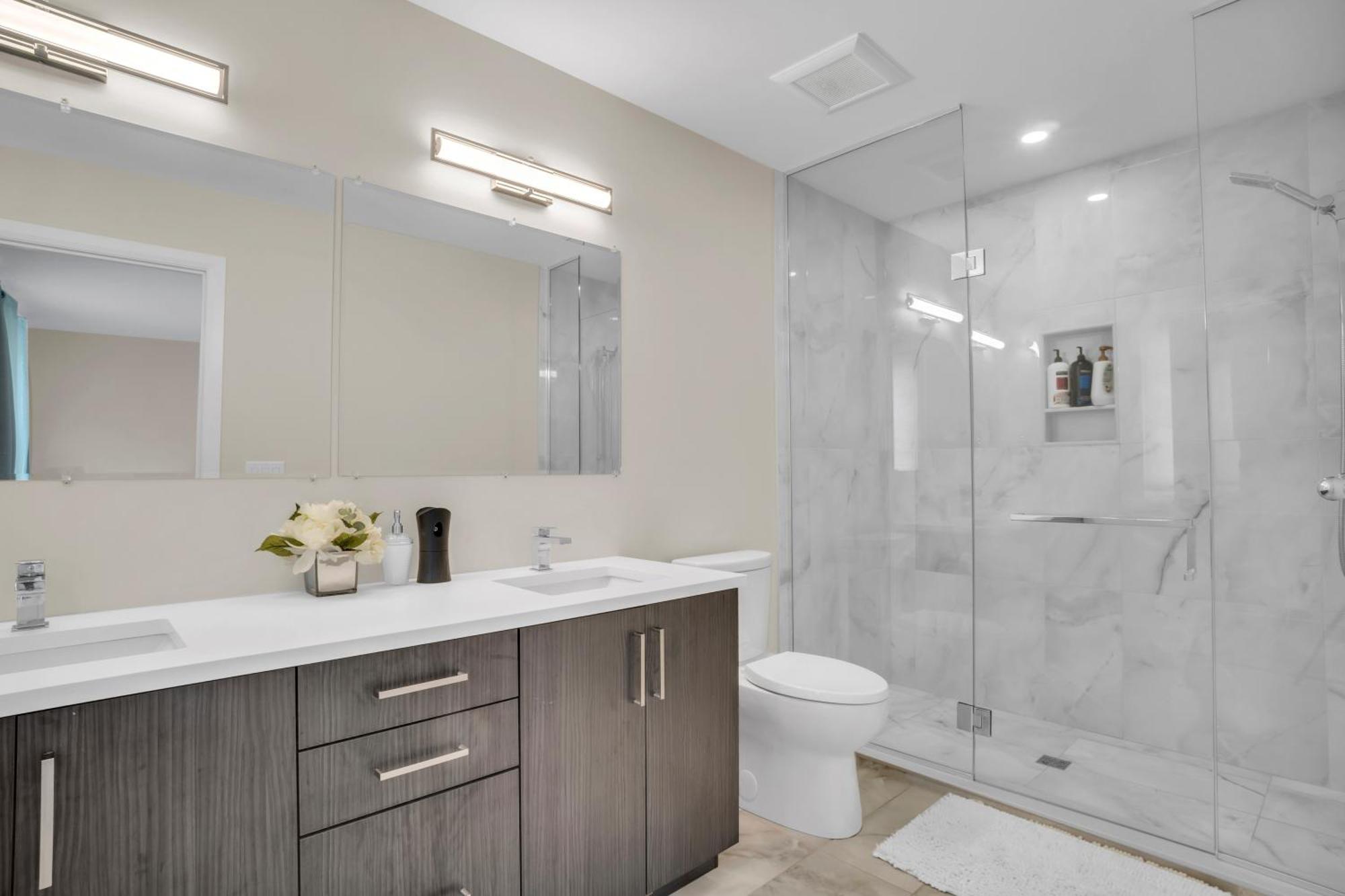 Luxury Niagara 3 Bdr Townhouse /Garageアパートメント エクステリア 写真